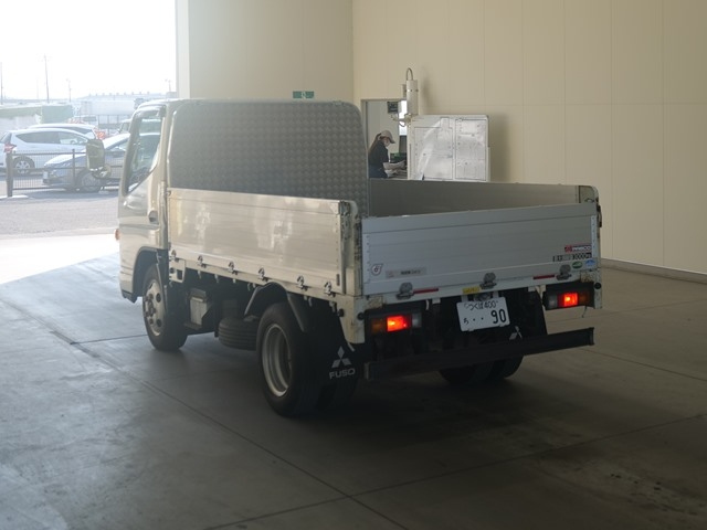 MITSUBISHI CANTER 2018