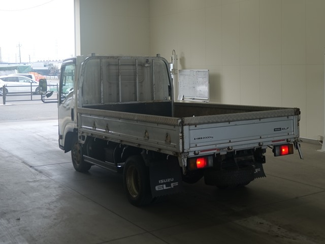 ISUZU ELF 2015