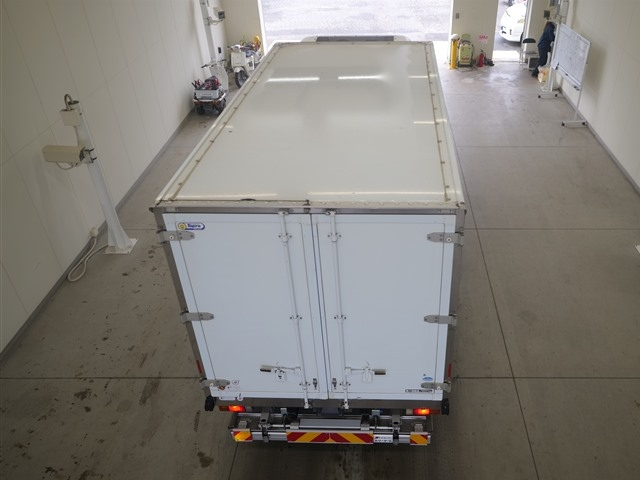 MITSUBISHI CANTER 2018