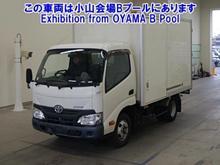TOYOTA DYNA