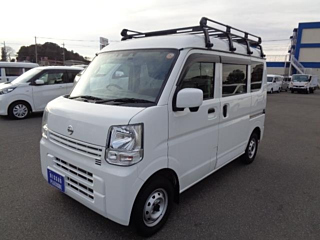 NISSAN CLIPPER VAN