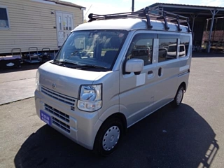 NISSAN CLIPPER VAN