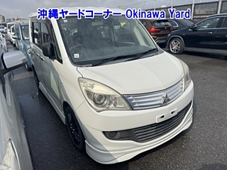 MITSUBISHI DELICA D2