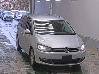 VOLKSWAGEN SHARAN