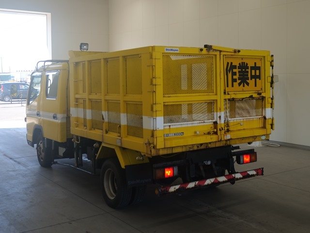 MITSUBISHI CANTER 2012