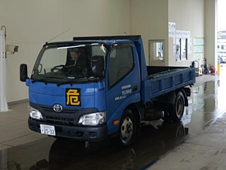TOYOTA DYNA