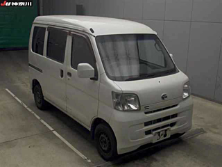 TOYOTA PIXIS VAN