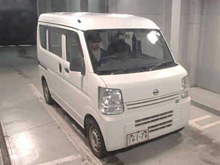 NISSAN CLIPPER VAN