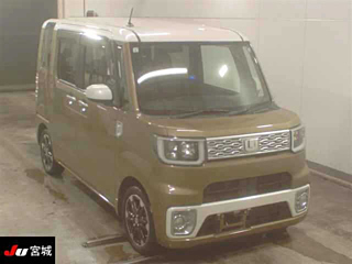 DAIHATSU WAKE