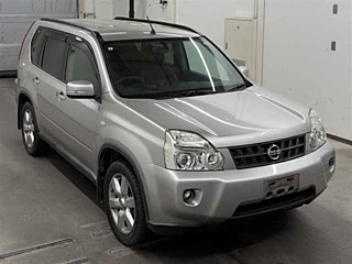 NISSAN X TRAIL