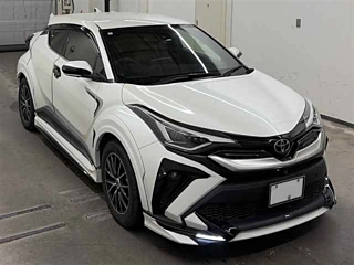 TOYOTA C HR