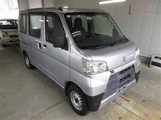 TOYOTA PIXIS VAN