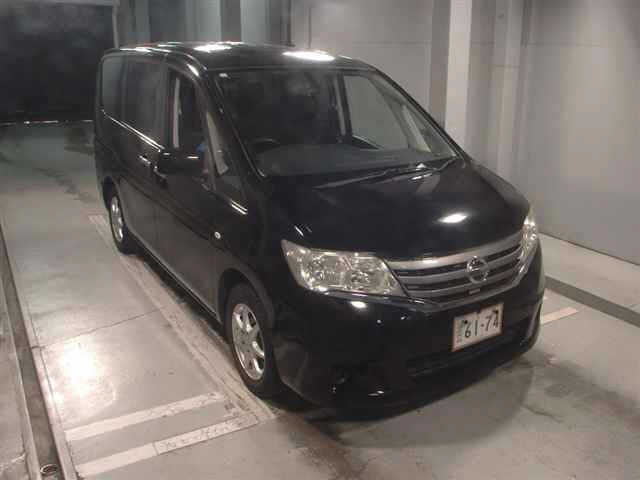 NISSAN SERENA 2011
