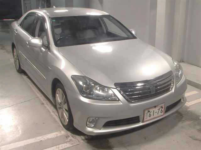 TOYOTA CROWN 2011
