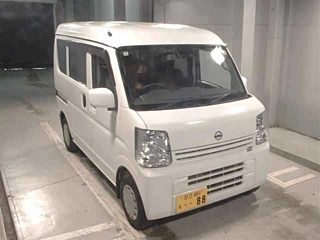 NISSAN CLIPPER VAN