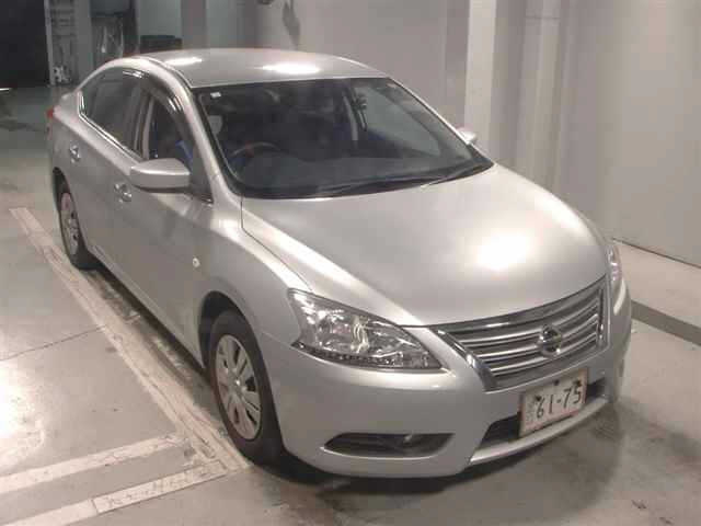 NISSAN SYLPHY 2017