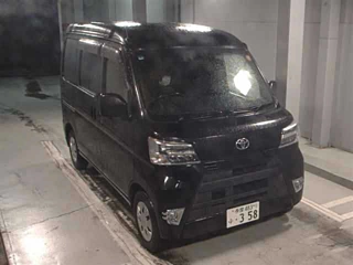 TOYOTA PIXIS VAN