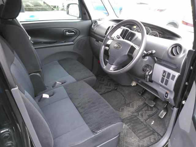 DAIHATSU TANTO 2010