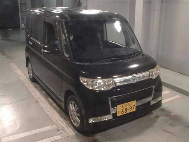 DAIHATSU TANTO 2010