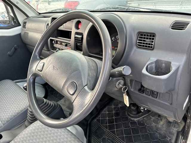 DAIHATSU HIJET TRUCK 2014