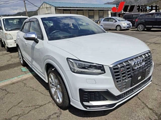 AUDI SQ2