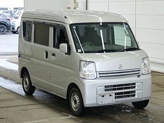 NISSAN CLIPPER VAN