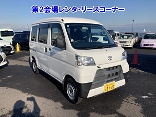 TOYOTA PIXIS VAN