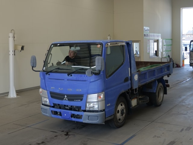 MITSUBISHI FUSO TRUCK 2012