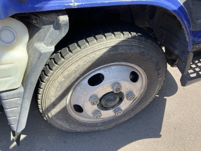 MITSUBISHI FUSO TRUCK 2012