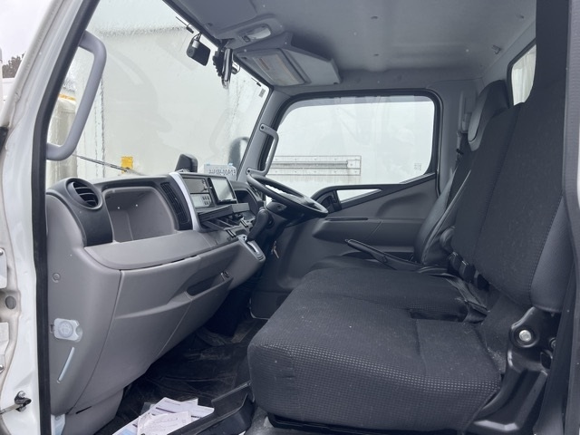 MITSUBISHI CANTER 2020