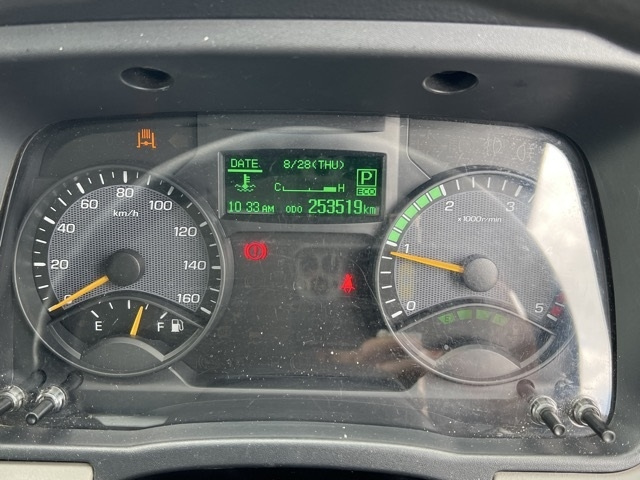 MITSUBISHI CANTER 2020