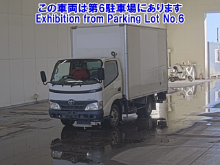 TOYOTA DYNA