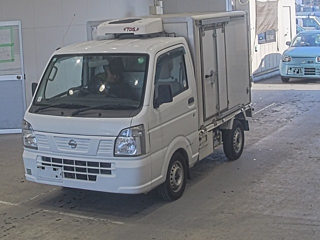 NISSAN CLIPPER TRUCK