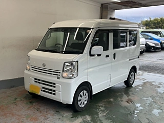 NISSAN CLIPPER VAN