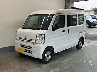 NISSAN CLIPPER VAN