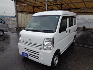 NISSAN CLIPPER VAN