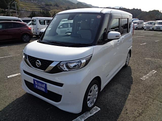 NISSAN ROOX
