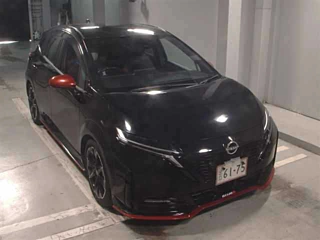 NISSAN AURA