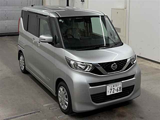 NISSAN ROOX
