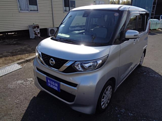 NISSAN ROOX