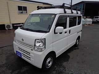 NISSAN CLIPPER VAN