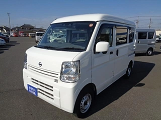 NISSAN CLIPPER VAN