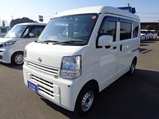 NISSAN CLIPPER VAN