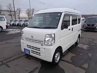 NISSAN CLIPPER VAN