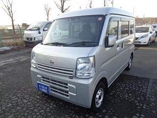 NISSAN CLIPPER VAN