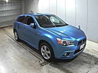 MITSUBISHI RVR