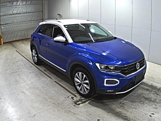 VOLKSWAGEN T ROC