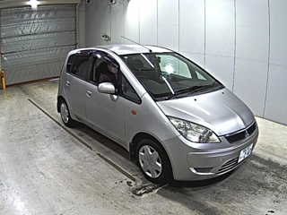 MITSUBISHI COLT