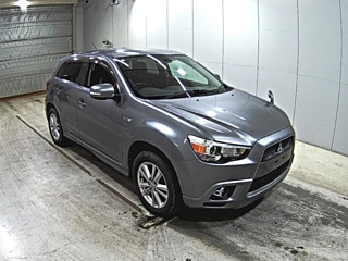 MITSUBISHI RVR
