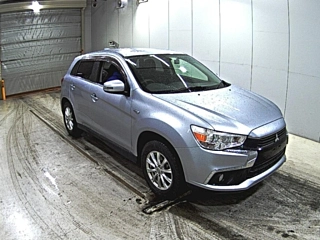MITSUBISHI RVR